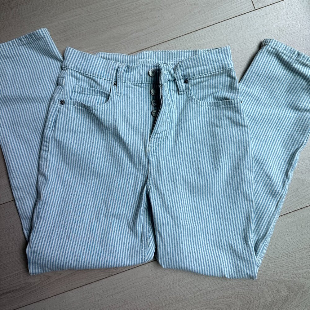 Old Navy Extra High Rise Petite Striped Jeans